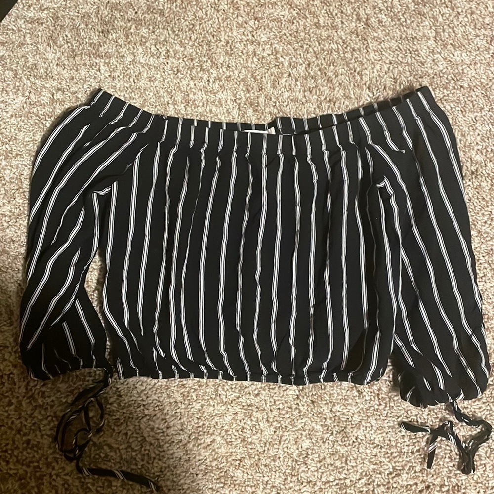 Tie sleeve pacsun off the shoulder top